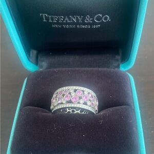 Tiffany & Co. Platinum and Diamond Cobblestone Ring with Pink Saphirres